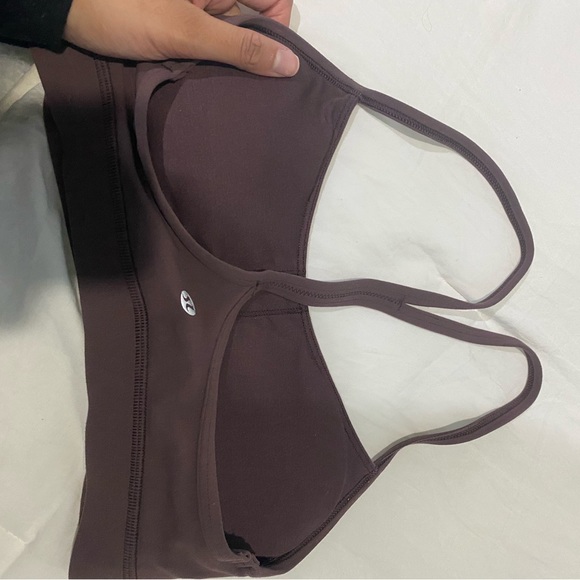 Lululemon sports bra - Picture 2 of 3